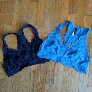 Lot of 2 Bralettes